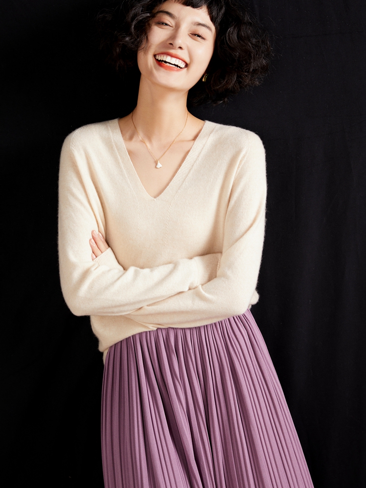 Cashmere V Neck Pullover Sweat - огляд і ціна Resin Vat
