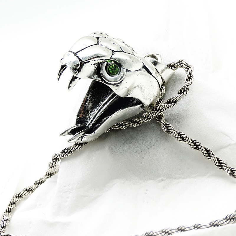 Viper Pendant Necklace Wizard  - огляд і ціна Cobra Extruder